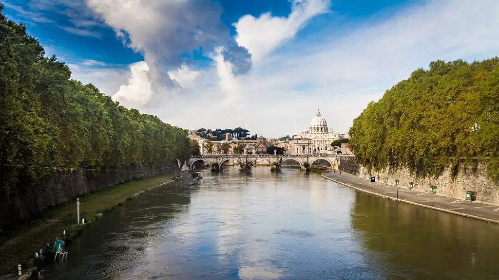 How many square miles was the city of ancient rome?