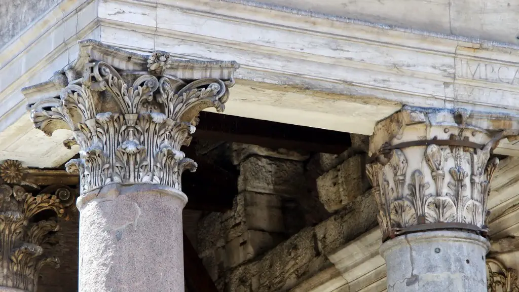 What Was On Top Of Triumphal Arches In Ancient Rome